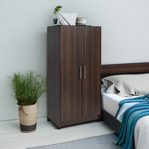 Wardrobe Cabinet With Hanging Rail And Shelves